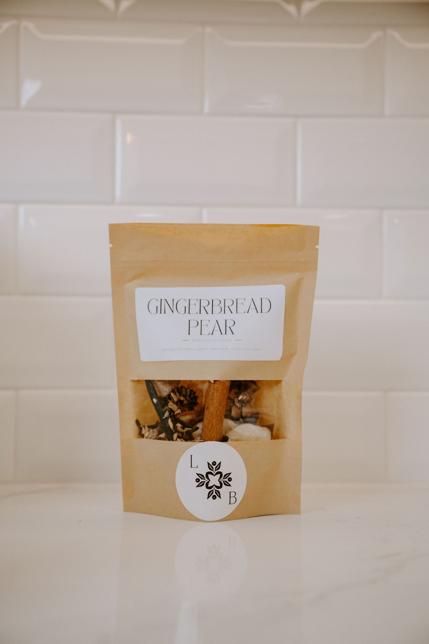 Gingerbread Pear-fection Simmer Pot | Pear Ginger Vanilla