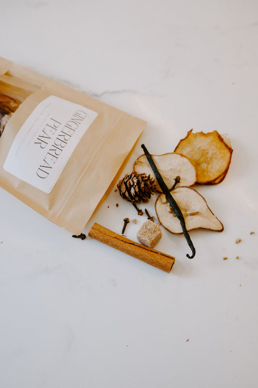 Gingerbread Pear-fection Simmer Pot | Pear Ginger Vanilla